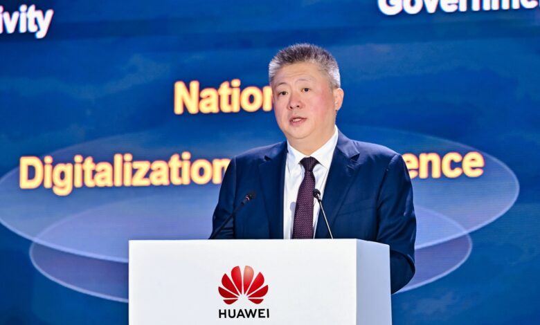 Huawei Africa Night 2025 Honors the "African Intelligence Pioneers" 1 Shen Li HC UPDATE 1 1 1