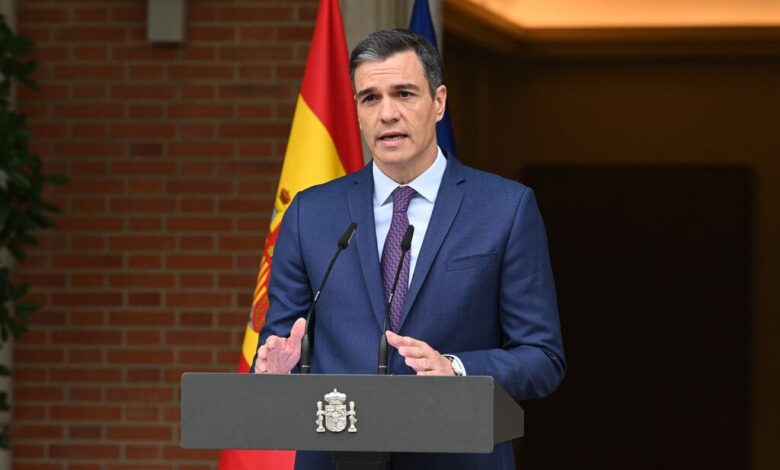 Spain Launches a Regularization Plan for Hundreds of Thousands of Undocumented Migrants 1 105648 vna potal thu tuong tay ban nha tuyen bo to chuc tong tuyen cu som 6756757