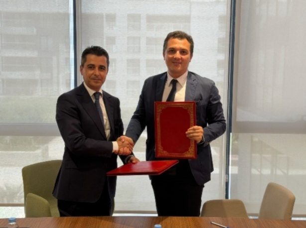 JAIDA and CHARI Join Forces to Strengthen Financial Inclusion in Morocco 1 JAIDA CHARI 1