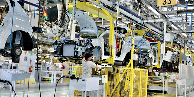 Productive Morocco: From Industry to Economic Sovereignty 1 Industrie Automobile 079