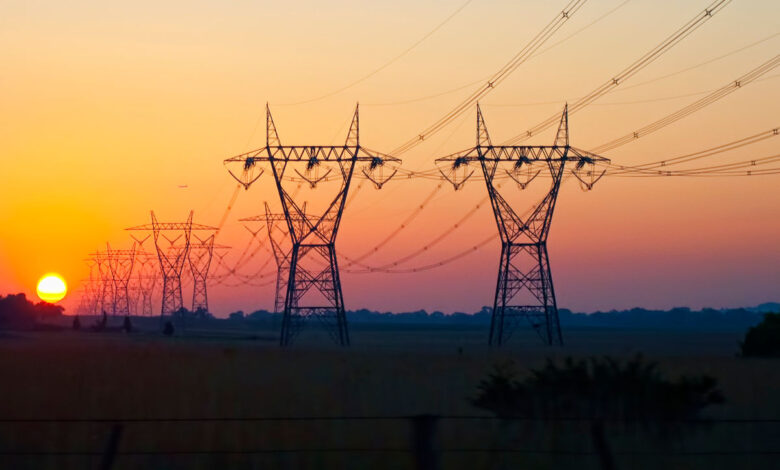 Heat Waves Drive Electricity Demand to Record Levels in Morocco 1 lignes electriques